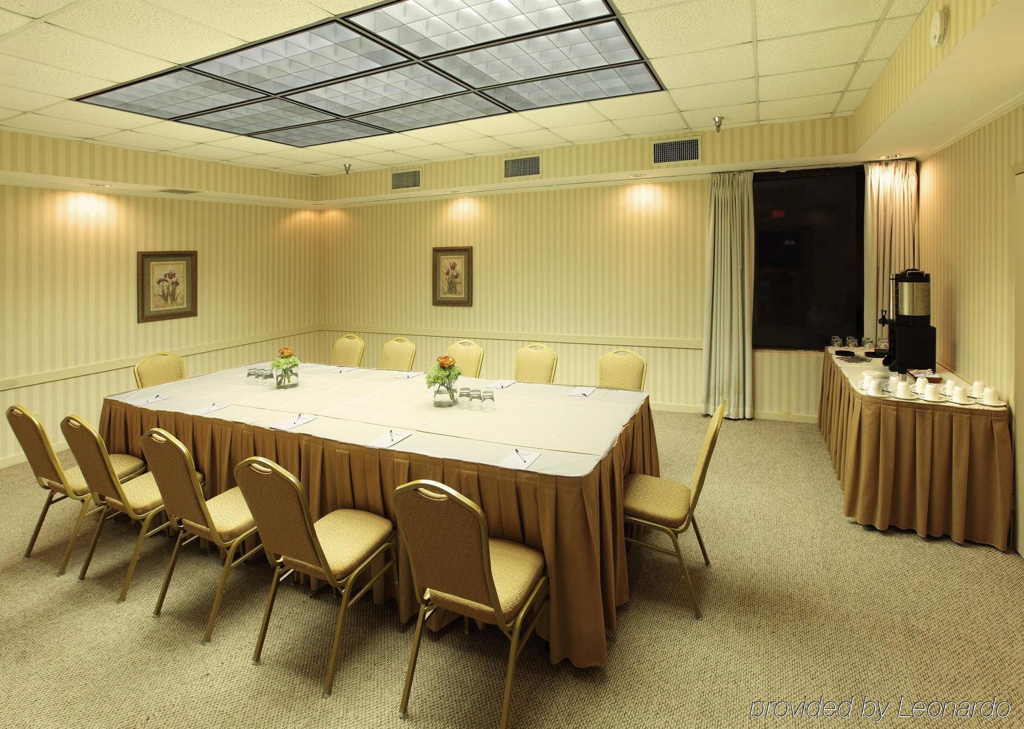 Holiday Inn Express Little Rock-Airport By Ihg Udogodnienia zdjęcie